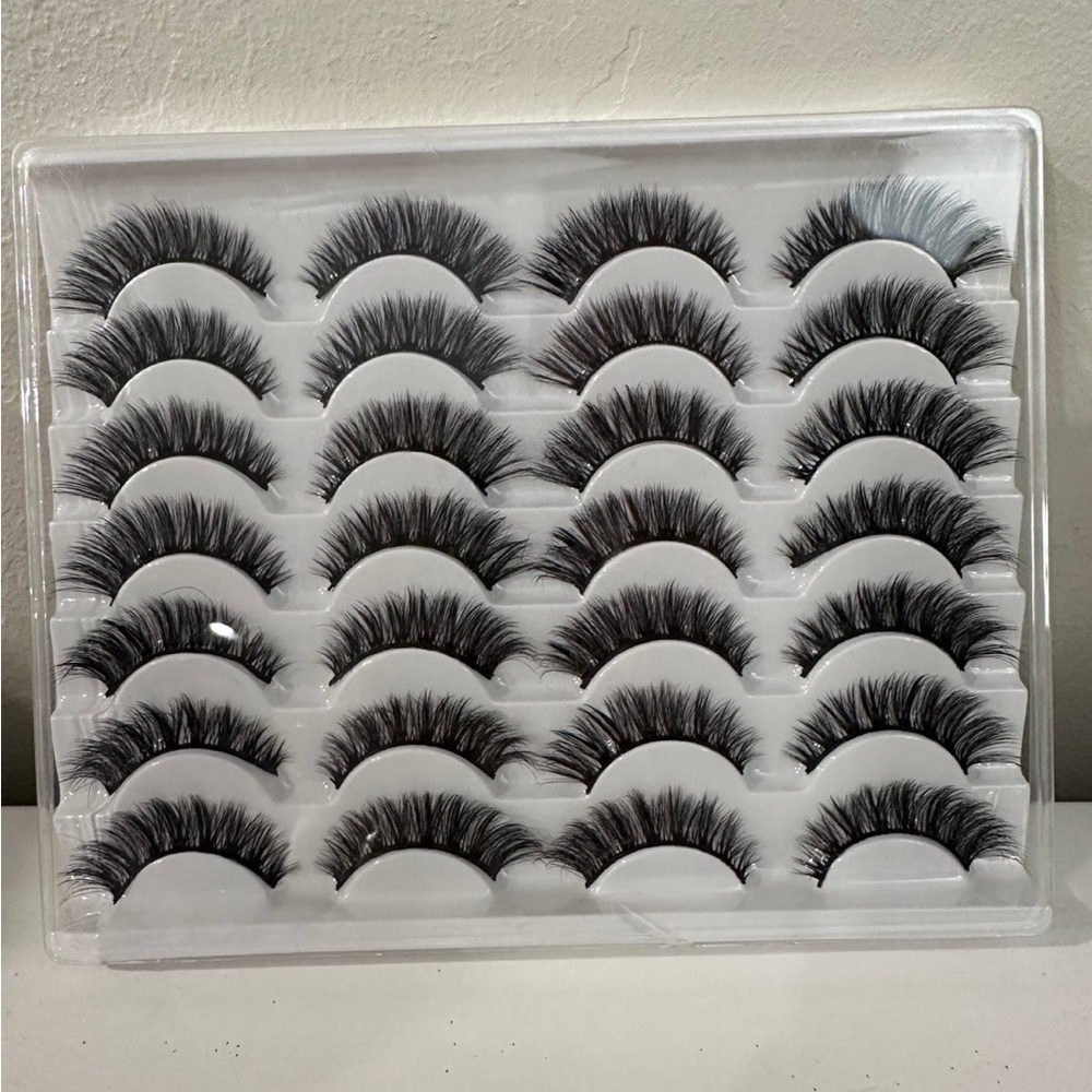 Fluffy Cat Eye False Eyelashes